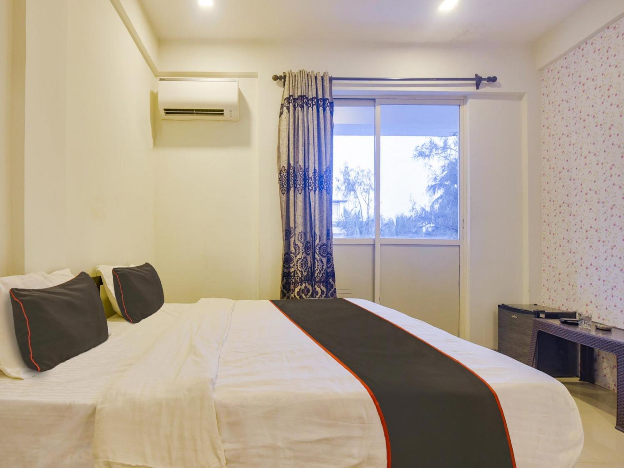 Collection O Morjim Sea Wave Hotel Exterior photo